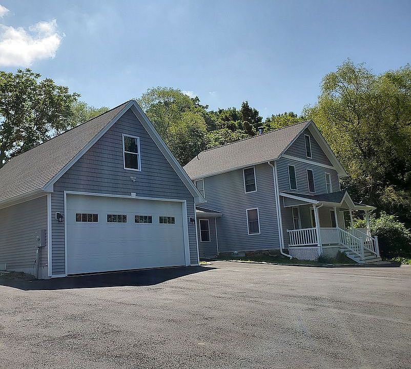 2nd image of 50 Northwest Dr
