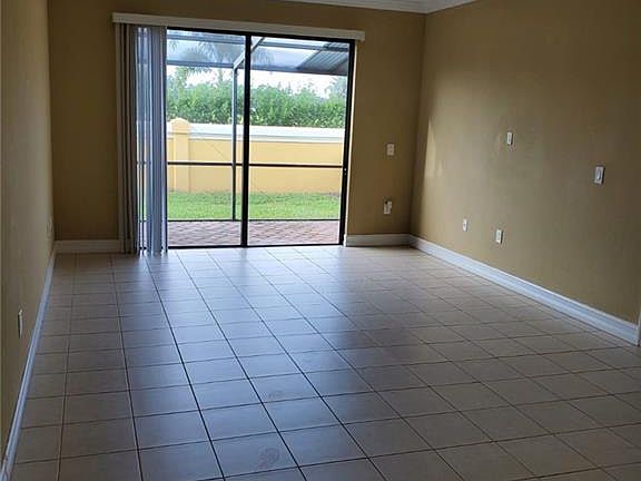 2nd image of 7358 Bristol Cir