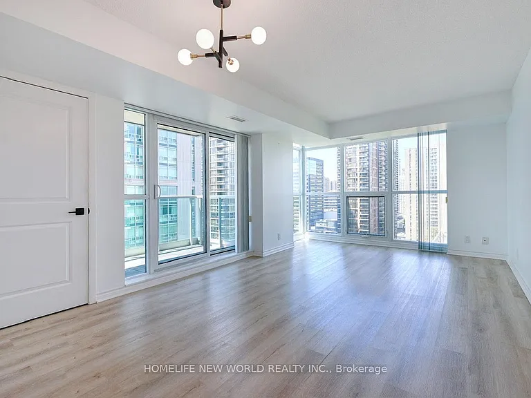 17 Anndale Dr #1806 — Photo 5