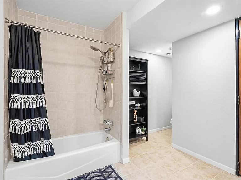 29 Winged Foot Dr — Photo 23