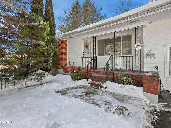 2nd image of 89 Delancy Ave