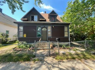 1327 Spring St, Muskegon, MI 49442