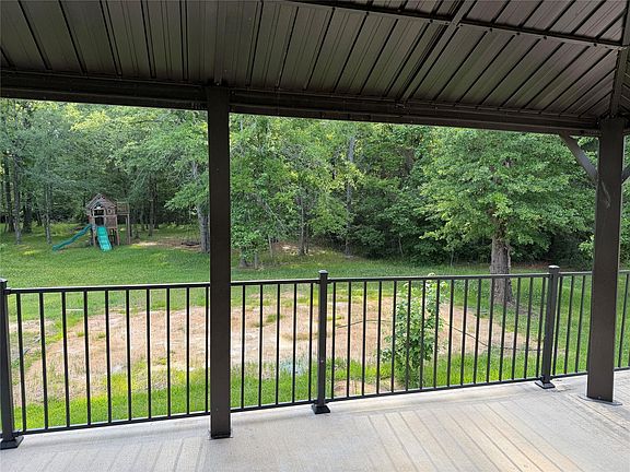 2nd image of 10621 Sunflower Dr