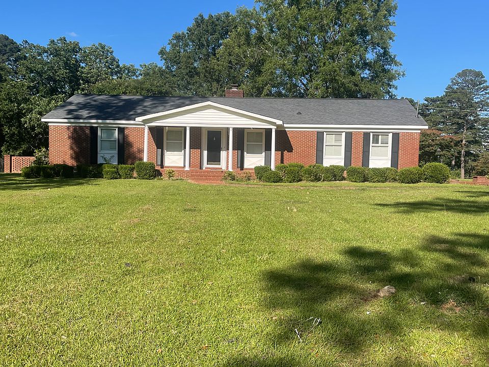 1st image of 3232 Washington Rd