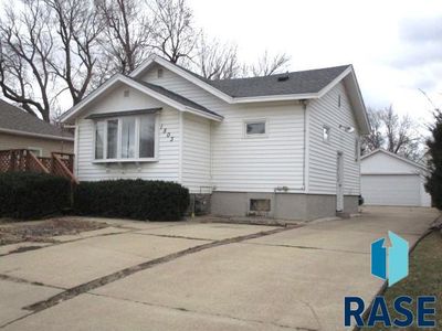 1503 E 8th St, Sioux Falls, SD, 57103