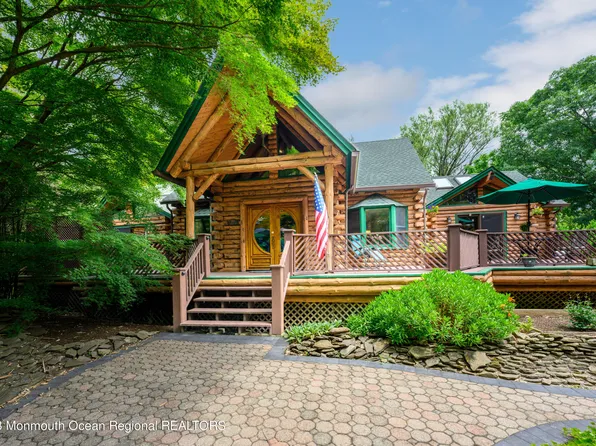 1811 Beverly Avenue, Spring Lake Heights, NJ 07762