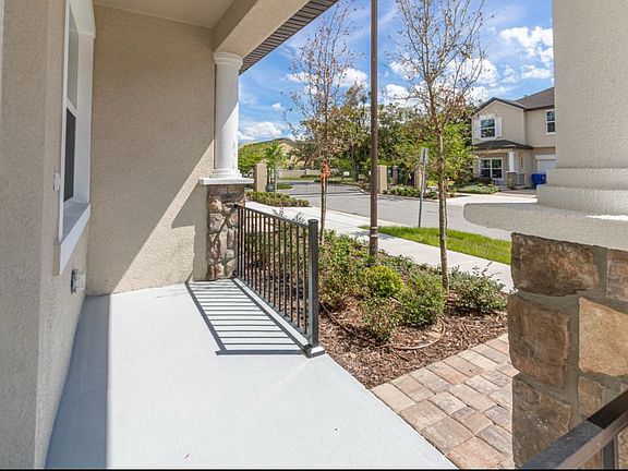 5th image of 4405 Summer Flowers Pl