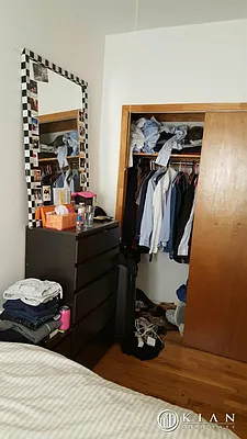 Rented by Kian Realty | media 18