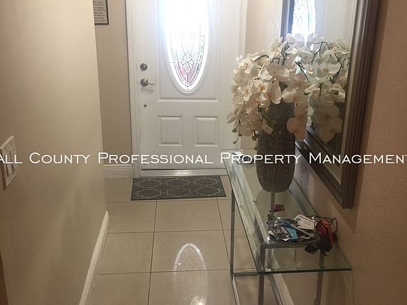 5th image of 1040 NW 123rd Ct