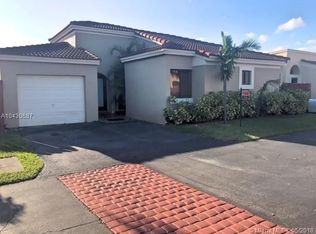 530 SW 88th Pl W, Miami, FL 33174