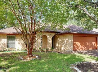 2910 Pueblo Ct S, College Station, TX 77845