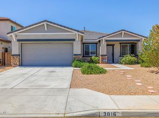 3016 Via Bella Rosa Ave, Rosamond, CA 93560
