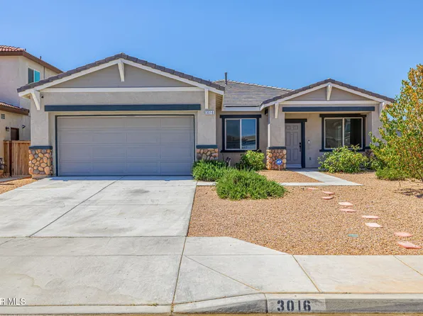 3016 Via Bella Rosa Ave, Rosamond, CA 93560