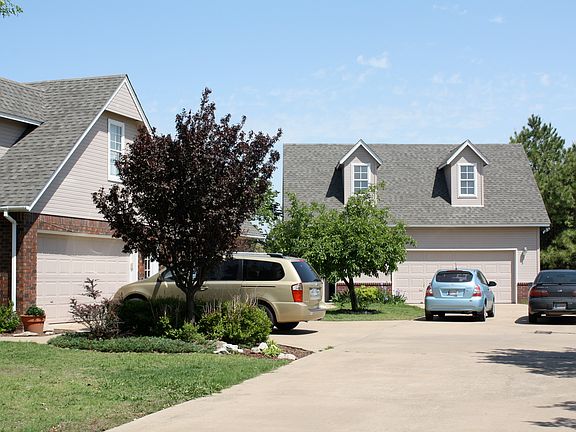 3rd image of 8521 N 156th East Ave