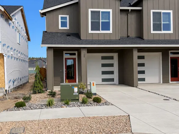 709 NW Walnut Ave, Redmond, OR 97756