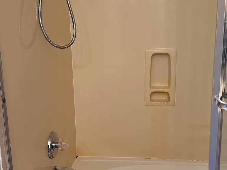 103 Tuscany Ct — Photo 33