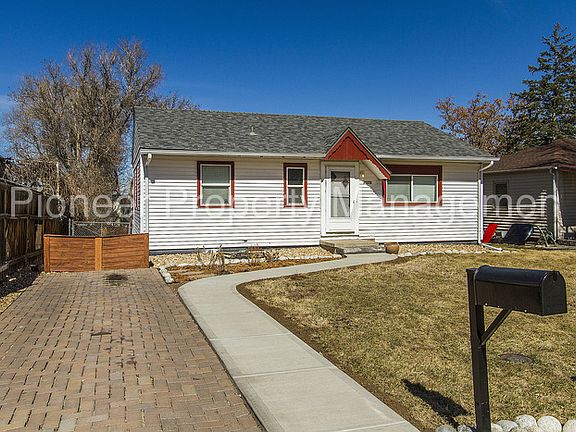 2nd image of 1375 W Exposition Ave