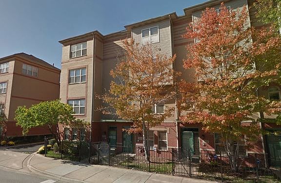 3rd image of 7042 S South Shore Dr