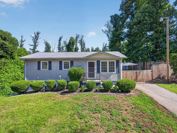116 Oak Ridge Cir, Seneca, SC 29678