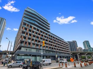 169 Fort York Blvd #918, Toronto, ON M5V 0C8