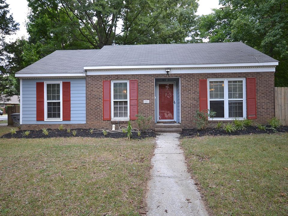 Cute brick front ranch home in convenient location - easy ac