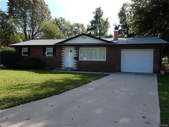 1st image of 20 Meadowlark Ct