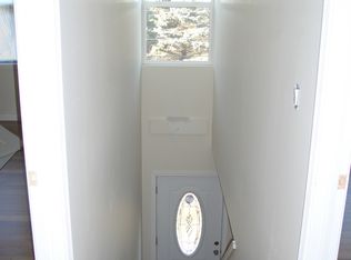 4 Pond Pl, Beacon, NY 12508