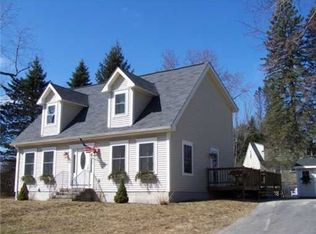 16 Bowdoin St, Lisbon, ME 04252