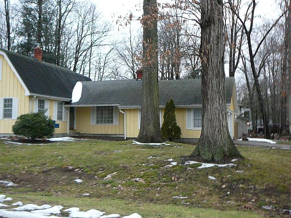 4th image of 4309 Old Forge Dr