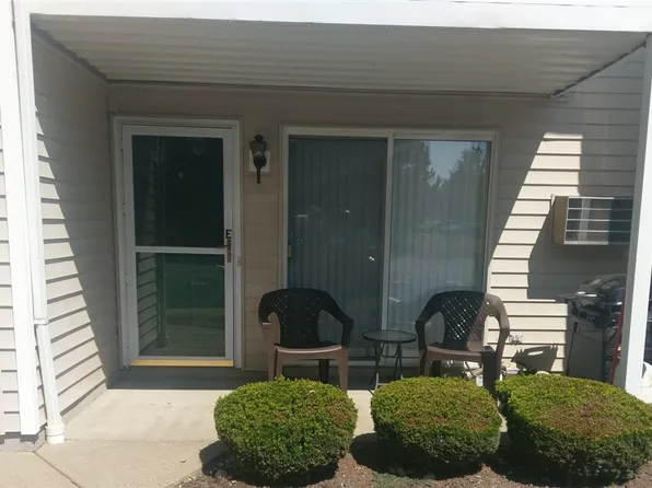 9 Sunmist Sq APT E, Buffalo, NY 14228