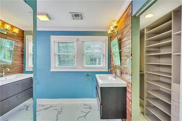 8129 Apple St — Photo 10