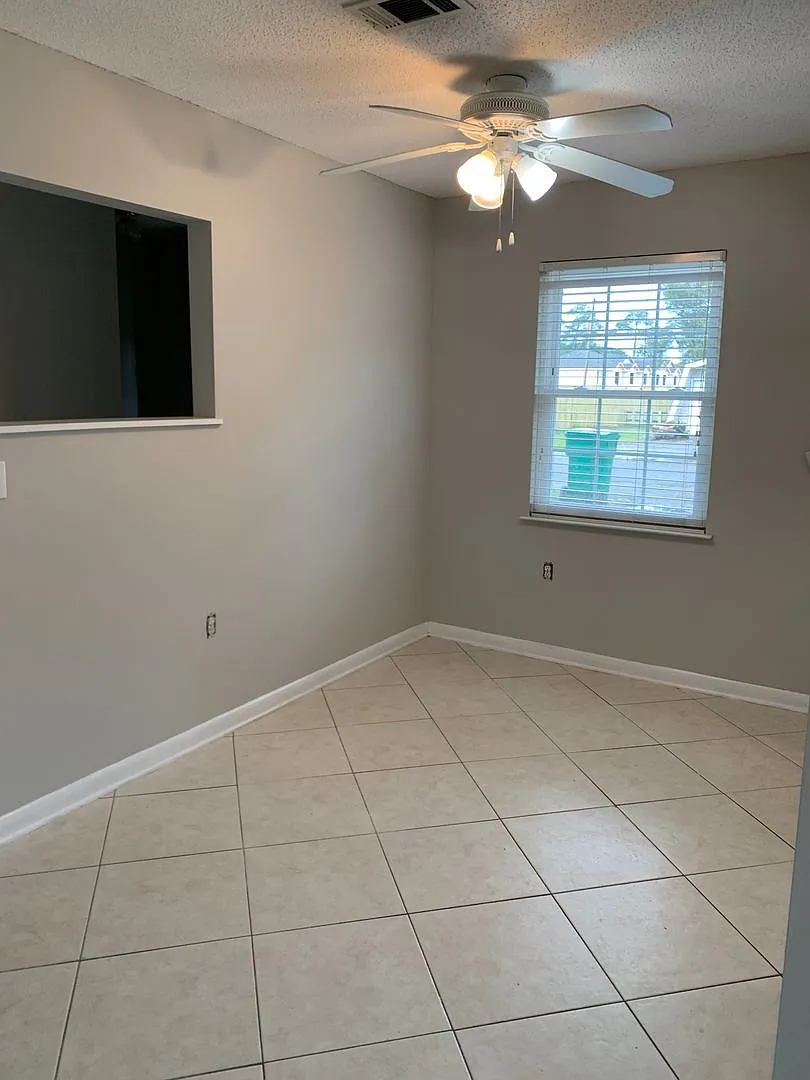 334 Harris Street Mary Esther, FL 32569 — Photo 4