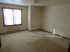 4th image of 221 Countryside Ct Unit C