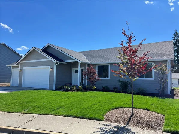 7736 NW 273 Street NW, Stanwood, WA 98292