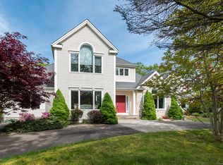 25 Halls Rd, Westbrook, CT 06498