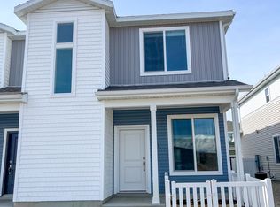 57 Riverside Dr, Saratoga Springs, UT 84045