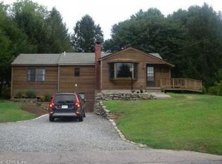 230 Lantern Hill Rd, Mystic, CT 06355