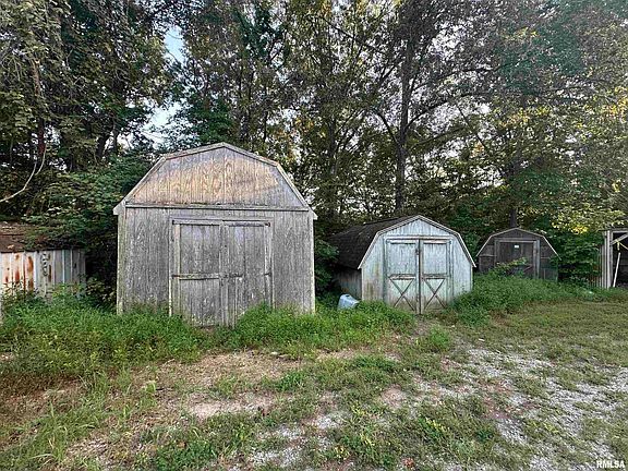 5th image of 16691 Boundary Rd