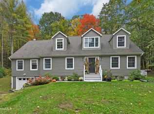 3 Ridge St, Lee, MA 01238