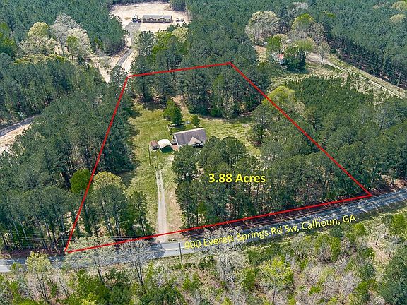 3rd image of 900 Everett Springs Rd SW