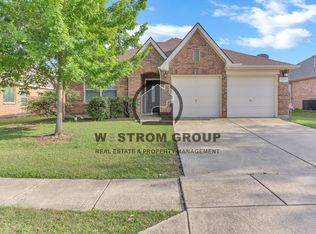 1225 Roping Reins Way, Haslet, TX 76052