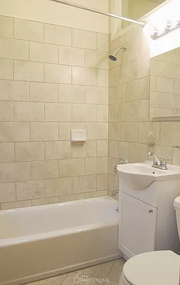 Rented by City Connections Realty | media 25