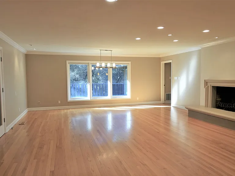 20824 Pamela Way — Photo 1