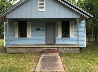 1975 Ives St, Beaumont, TX 77703