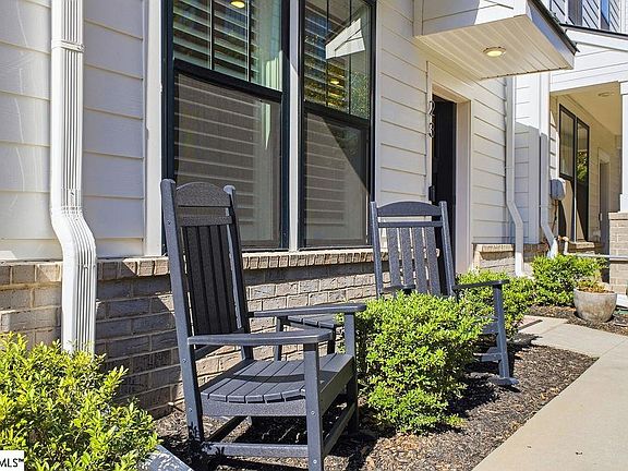 2nd image of 23 Millside Cir