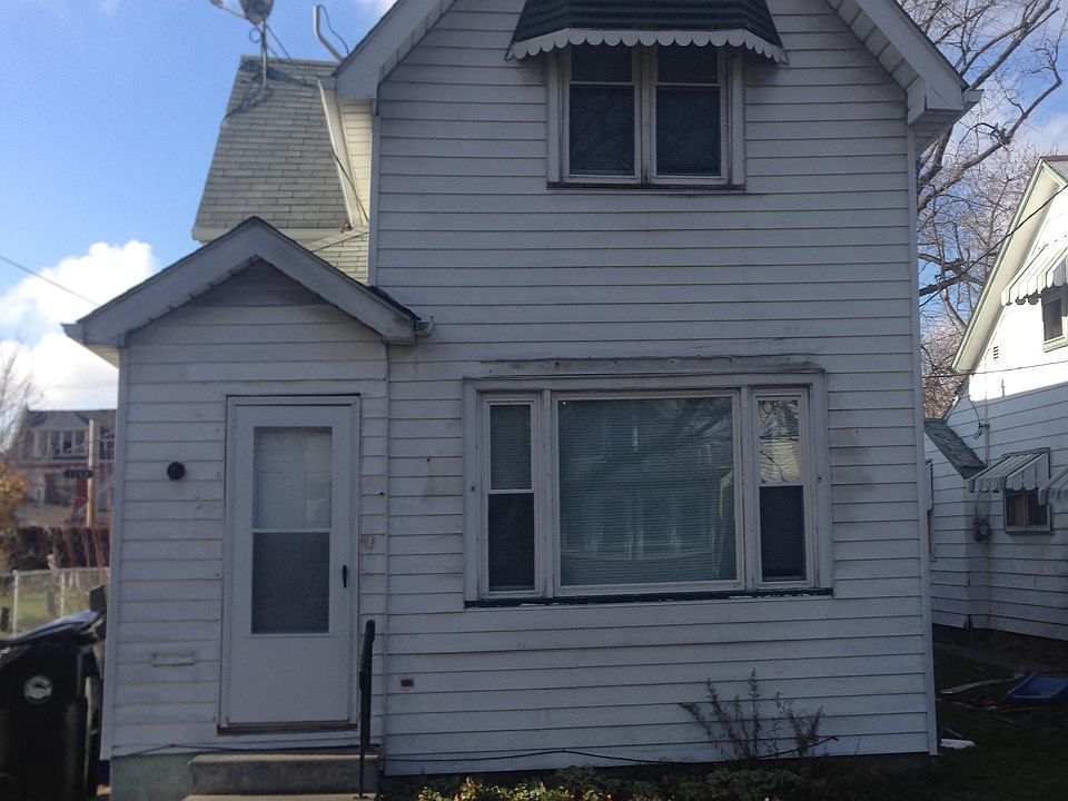 1st image of 3268 W 56th St