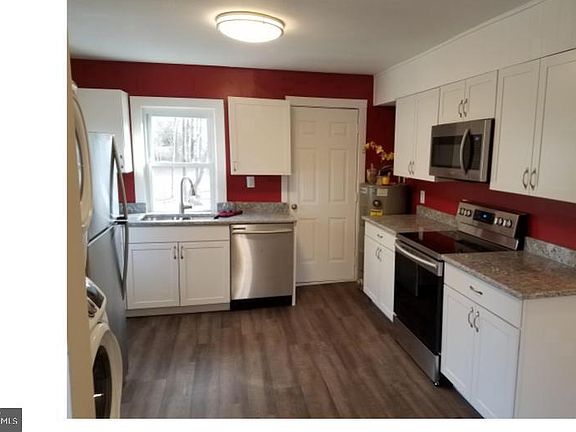 5th image of 24256 Cedar Ridge Rd
