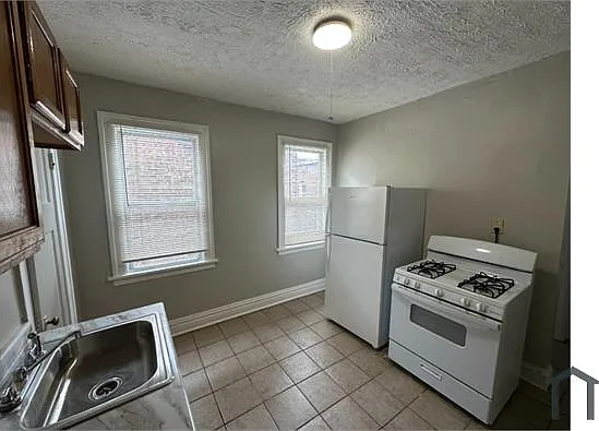 8916 Madison Ave #M20 — Photo 4