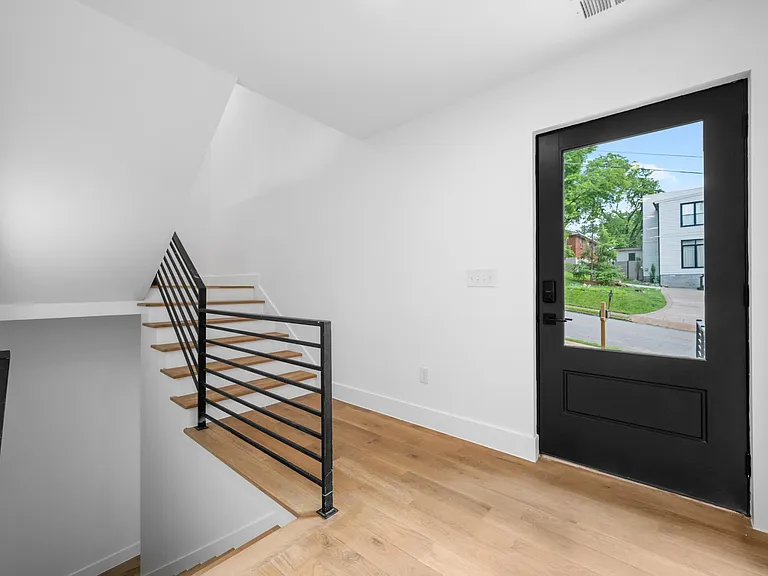 1005 Glenview Dr — Photo 41
