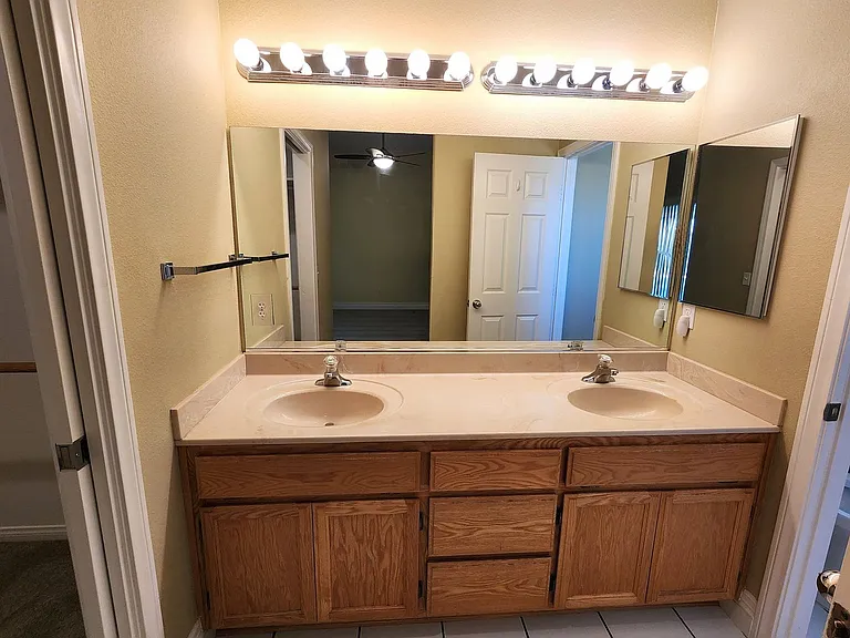 57062 Millstone Dr — Photo 20